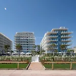 The Summer Houses Apartment