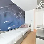 The Summer Apartment *